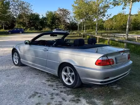 BMW Série 3 318i 2.0 143
