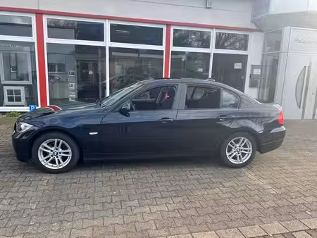 BMW Série 3 318i 2.0 129