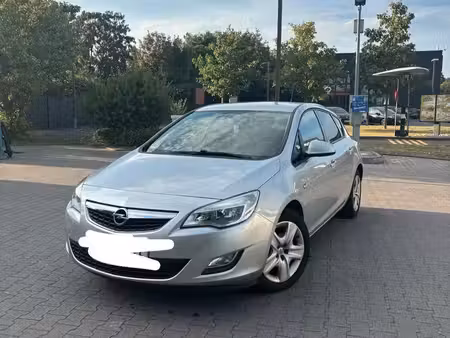 Opel Astra 1.6 115