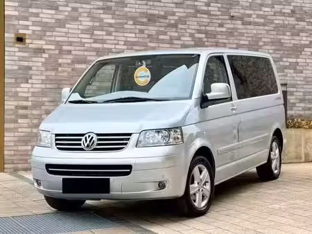 Volkswagen Multivan 2.5 TDI 130 United