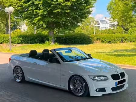 BMW Série 3 330d 3.0 245