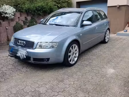 Audi A4 V6 2.5 TDI 163