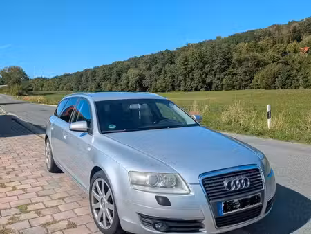 Audi A6 V6 2.4 177
