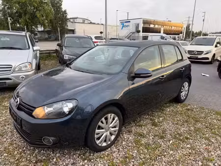 Volkswagen Golf 1.6 TDI 105