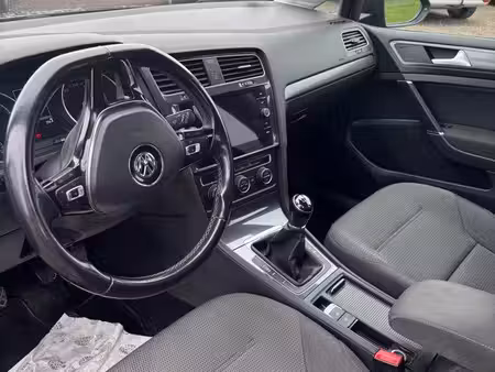 Volkswagen Golf 1.6 TDI 115