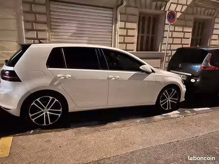 Volkswagen Golf GTD 2.0 TDI 184