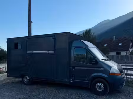 Renault Master 2.5 dCi 120