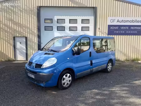 Renault Trafic 2.0 dCi 90