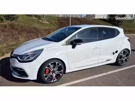 Renault Clio RS Trophy 1.6 T 220