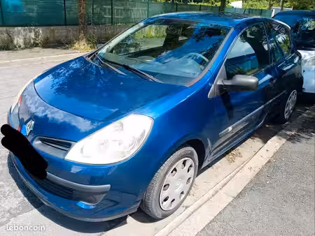 Renault Clio 1.2 75