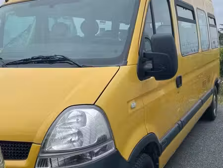 Renault Master 2.5 dCi 100