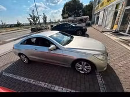Mercedes-Benz Classe E E 250 2.1 CDI 150