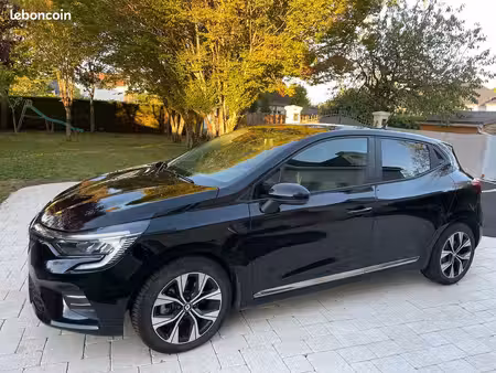 Renault Clio E-Tech 1.6 145 Evolution