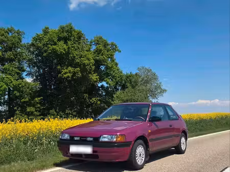 Mazda 323 1.3 73