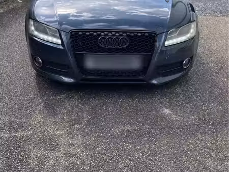 Audi A5 V6 2.7 TDI 190