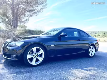 BMW Série 3 320i 2.0 170