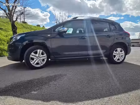 Peugeot 2008 1.2 VTi 82