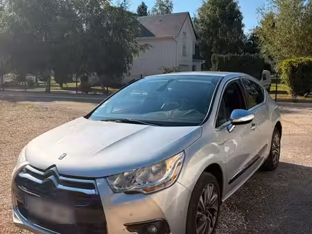 DS 4 1.6 HDi 115
