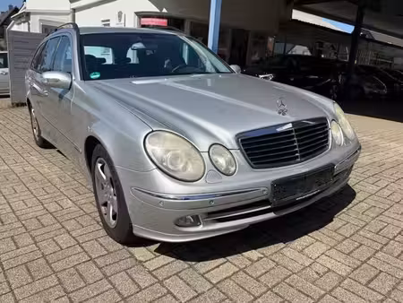 Mercedes-Benz Classe E E 220 2.1 CDI 150