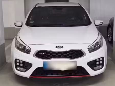 Kia Ceed GT 1.6 T GDi 204