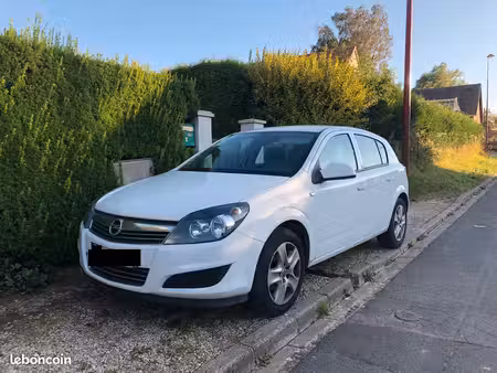 Opel Astra 1.6 115