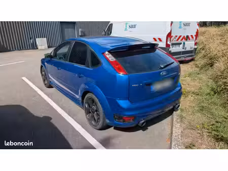 Ford Focus ST 2.5 225