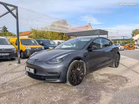 Tesla Model 3 Performance 482 PUP 4x4