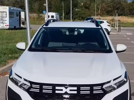 Dacia Sandero 1.0 100