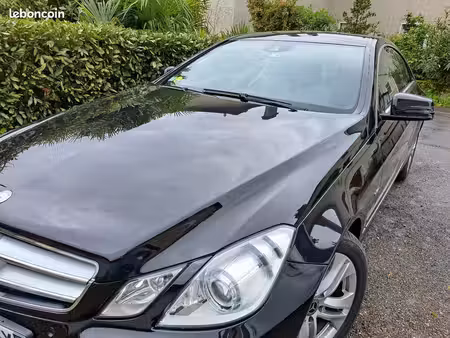 Mercedes-Benz Classe E E 250