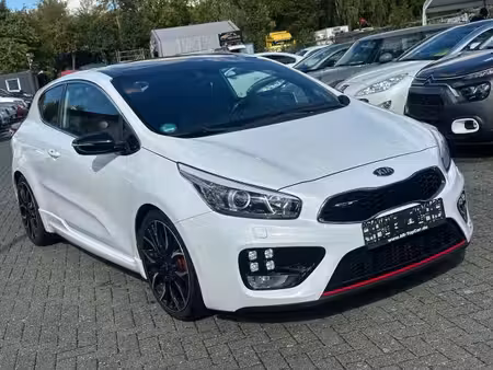 Kia Ceed GT 1.6 T GDi 204