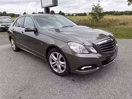 Mercedes-Benz Classe E E 300 V6 3.0 CDI 150