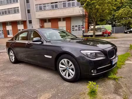 BMW Série 7 730d 3.0 245