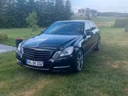 Mercedes-Benz Classe E E 200