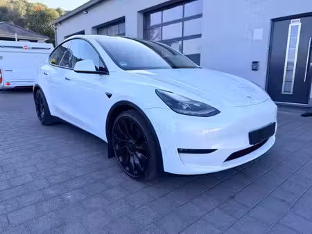 Tesla Model Y Performance 4x4