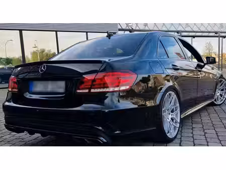 Mercedes-Benz Classe E E 63 AMG V8 5.5 585 4Matic