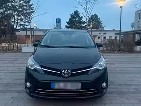 Toyota Verso 1.8 147