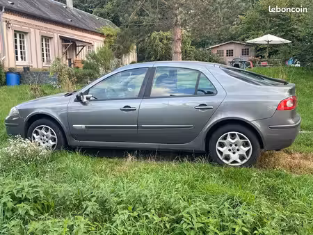 Renault Laguna 2.2 dCi 130