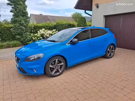 Volvo V40 D4 2.0 177