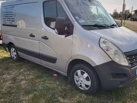 Renault Master 2.3