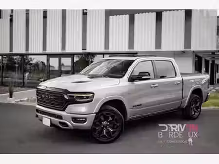 Dodge RAM 1500 V8 5.7