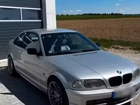 BMW Série 3 330i 170