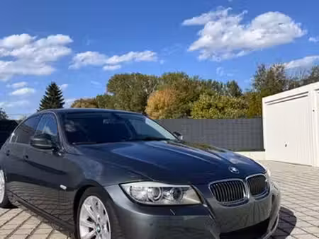 BMW Série 3 335i 3.0 306