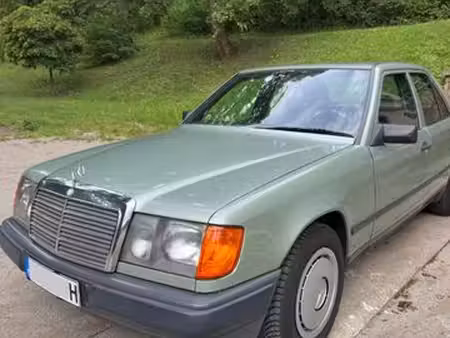 Mercedes-Benz Classe E 230 E