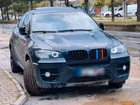 BMW X6 30d 3.0 235