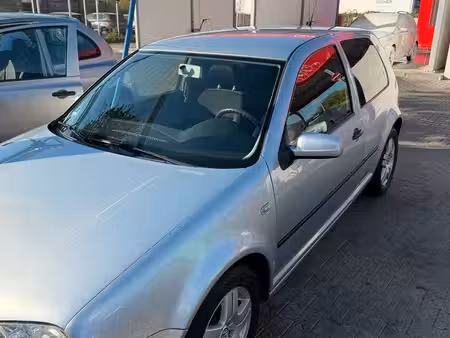 Volkswagen Golf 1.4 75