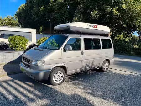 Volkswagen Transporter T4 2.5 TDI 102