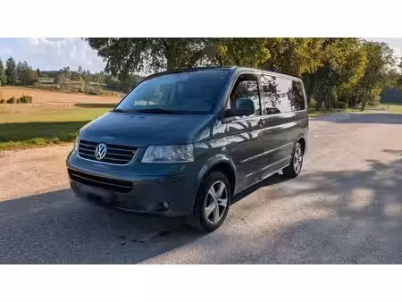 Volkswagen Transporter T5 2.5 TDI 174