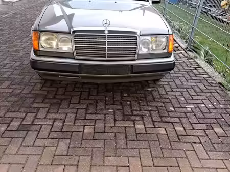 Mercedes-Benz Classe E 230 E