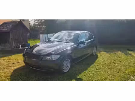 BMW Série 3 325i 218