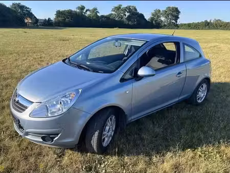 Opel Corsa 1.2 80